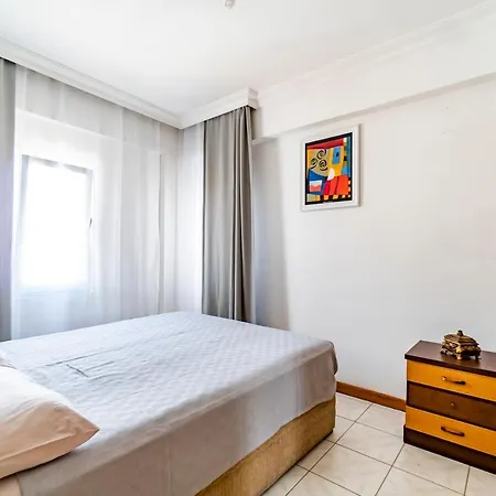 Apartment In Bodrum Center With Full Sea And Castle View בודרום